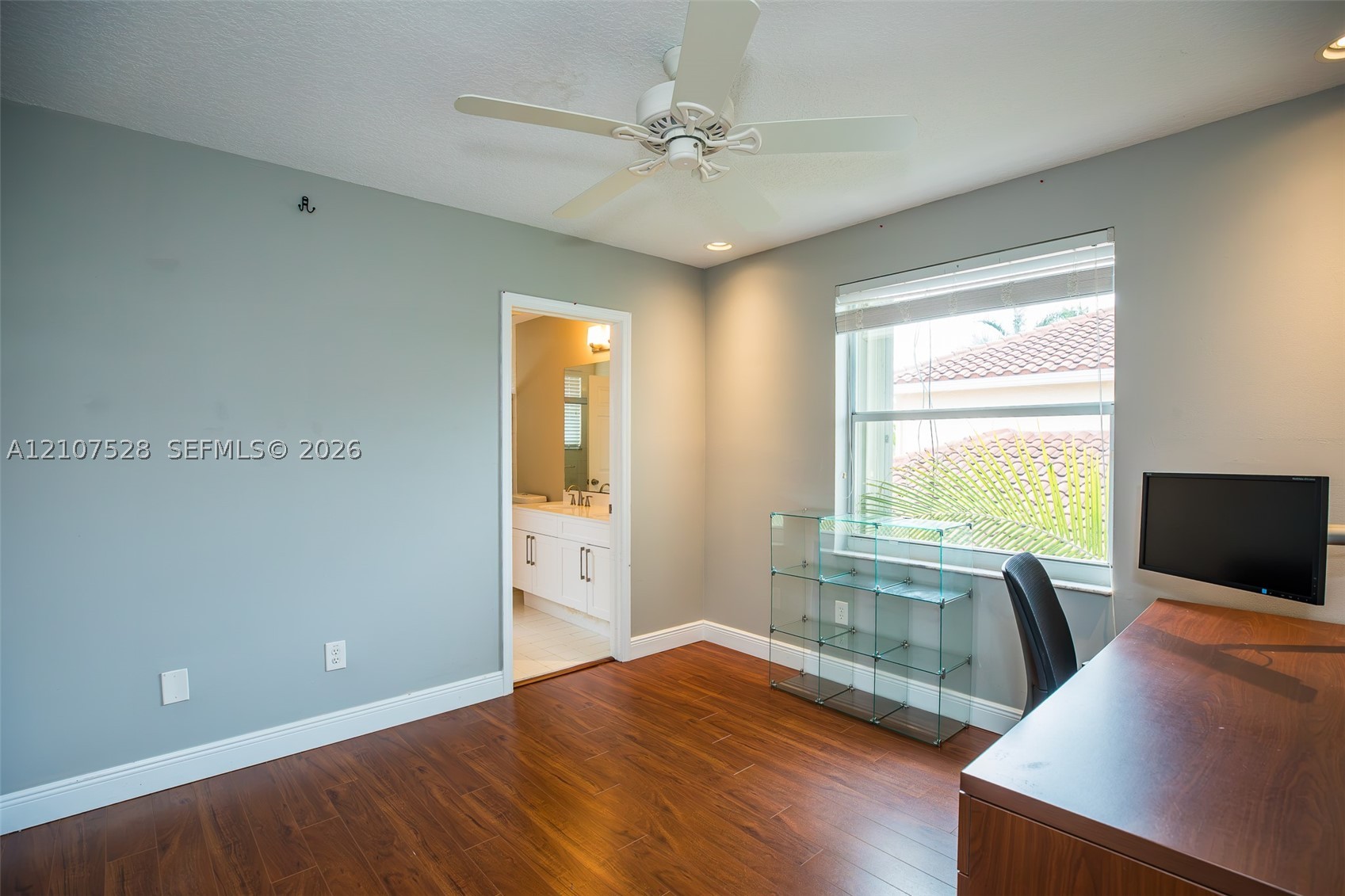1593 SW 189th Ave, Pembroke Pines FL 33029