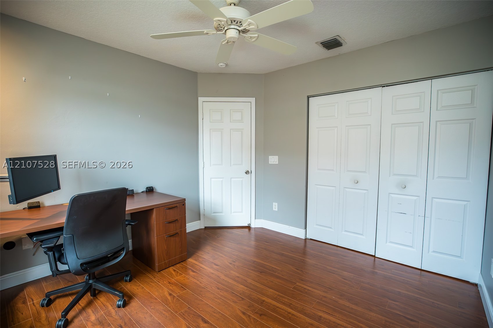 1593 SW 189th Ave, Pembroke Pines FL 33029