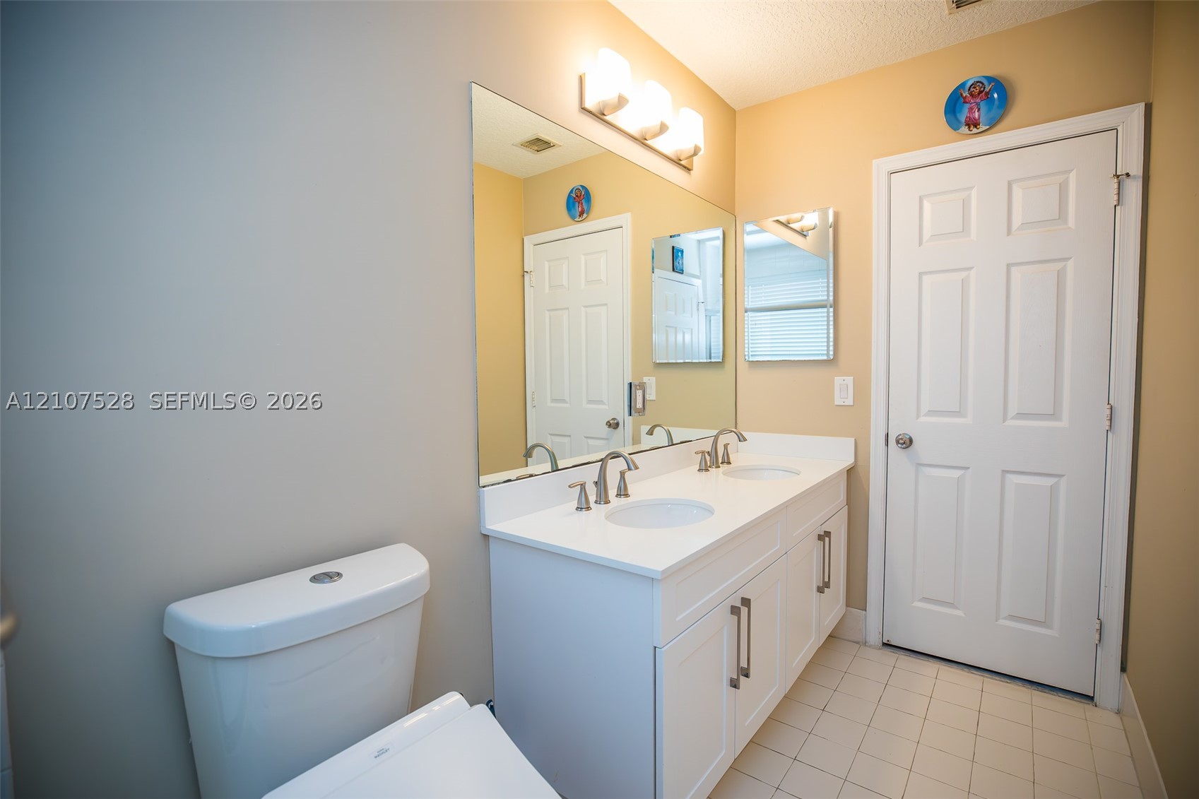 1593 SW 189th Ave, Pembroke Pines FL 33029