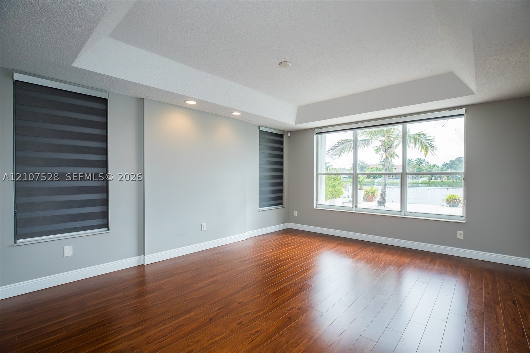1593 SW 189th Ave, Pembroke Pines FL 33029