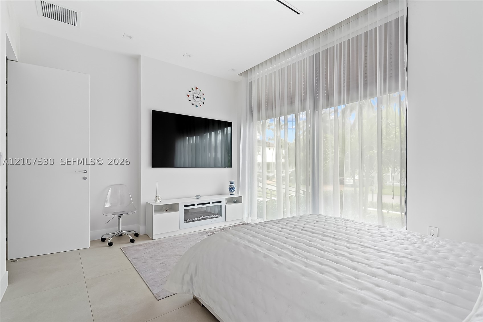 311 SE 189th St., Sunny Isles Beach FL 33160