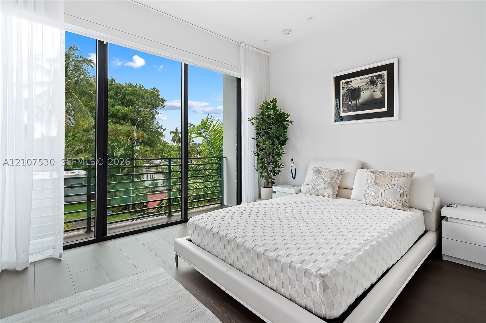 311 SE 189th St., Sunny Isles Beach FL 33160