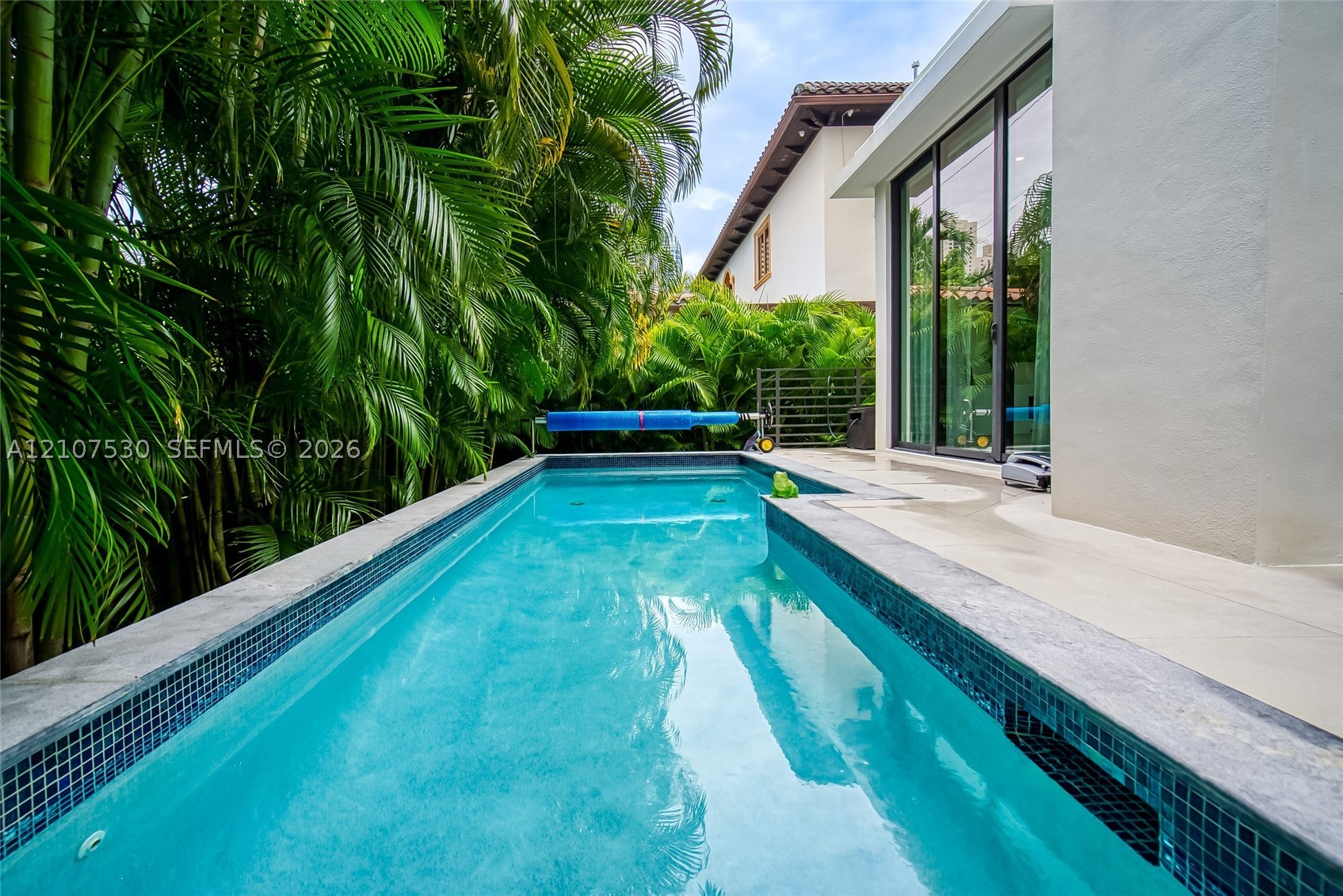 311 SE 189th St., Sunny Isles Beach FL 33160