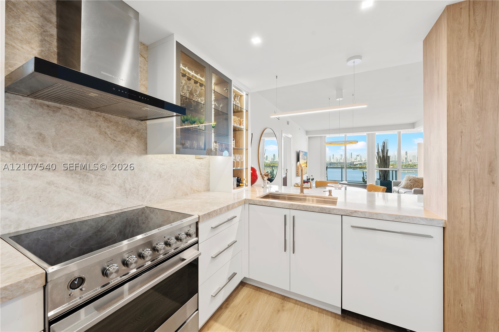 540 West Ave #911, Miami Beach FL 33139