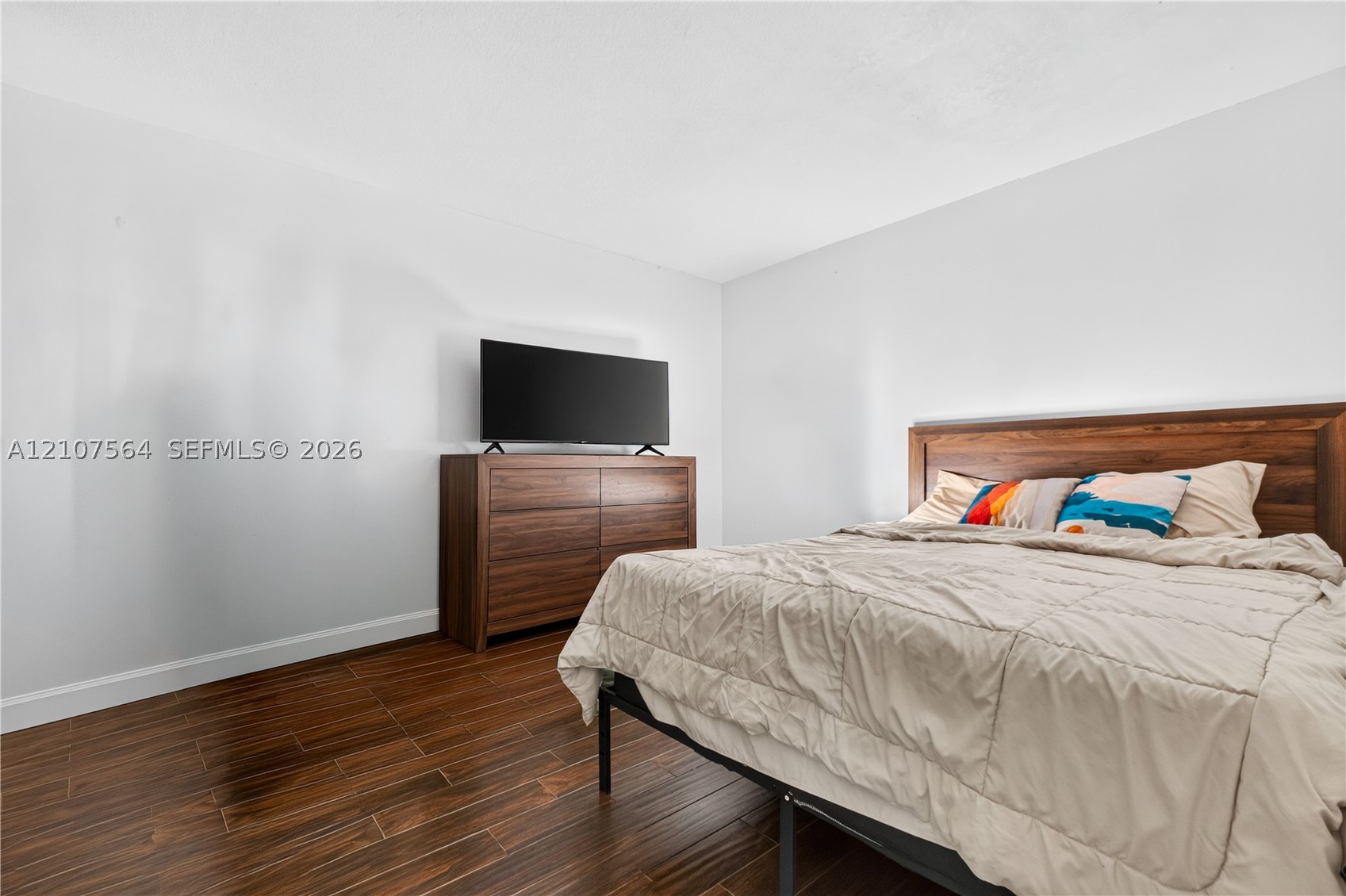 2185 White Pine Cir #B, Green Acres FL 33415