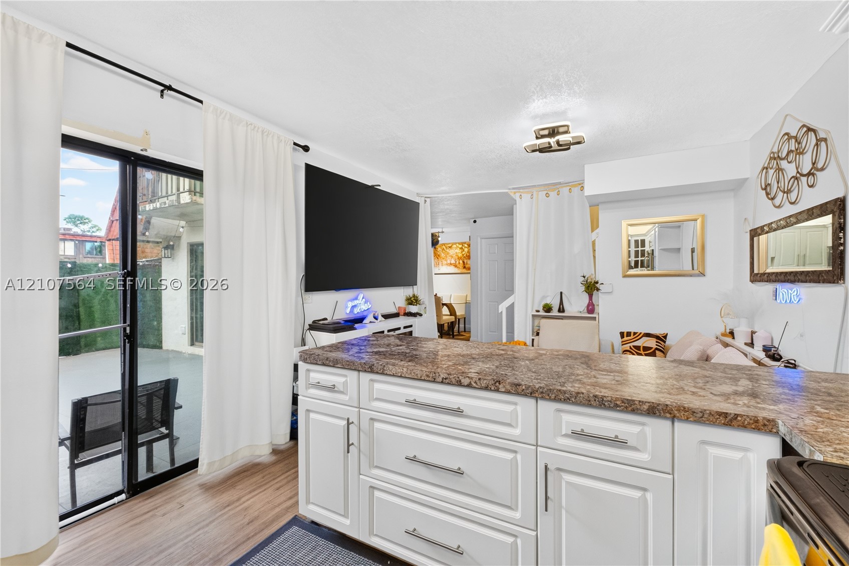 2185 White Pine Cir #B, Green Acres FL 33415