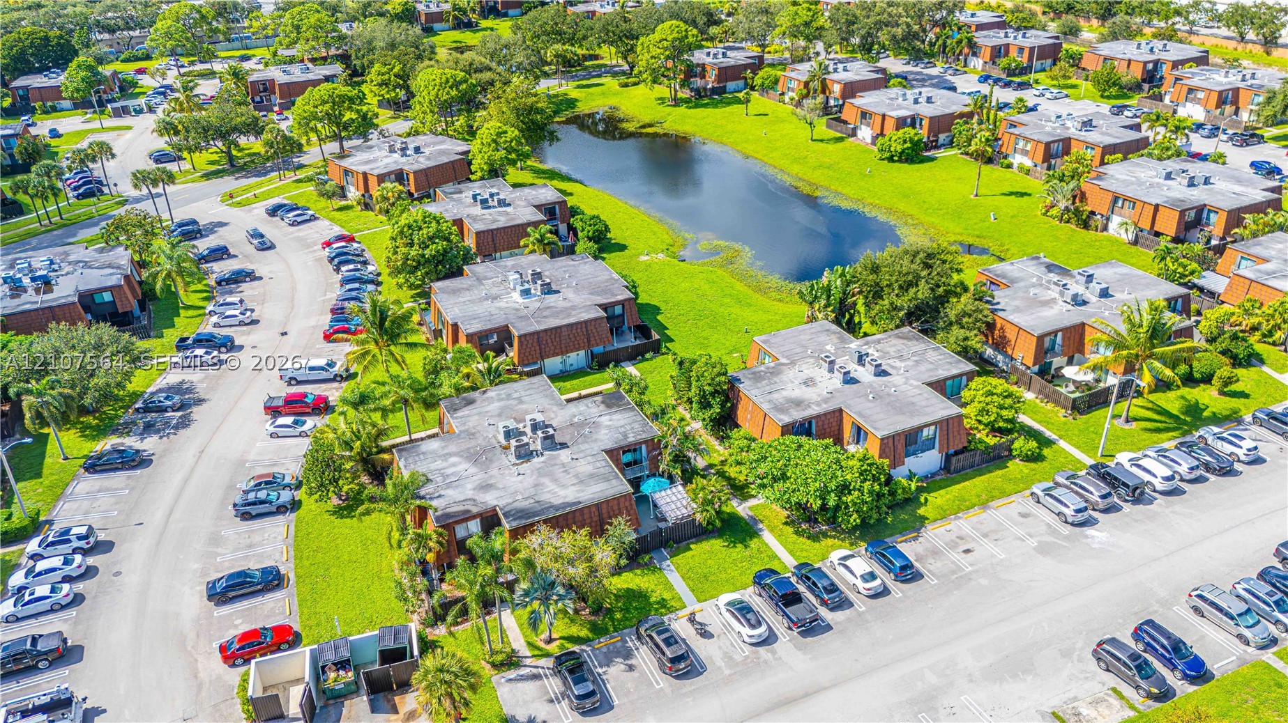 2185 White Pine Cir #B, Green Acres FL 33415