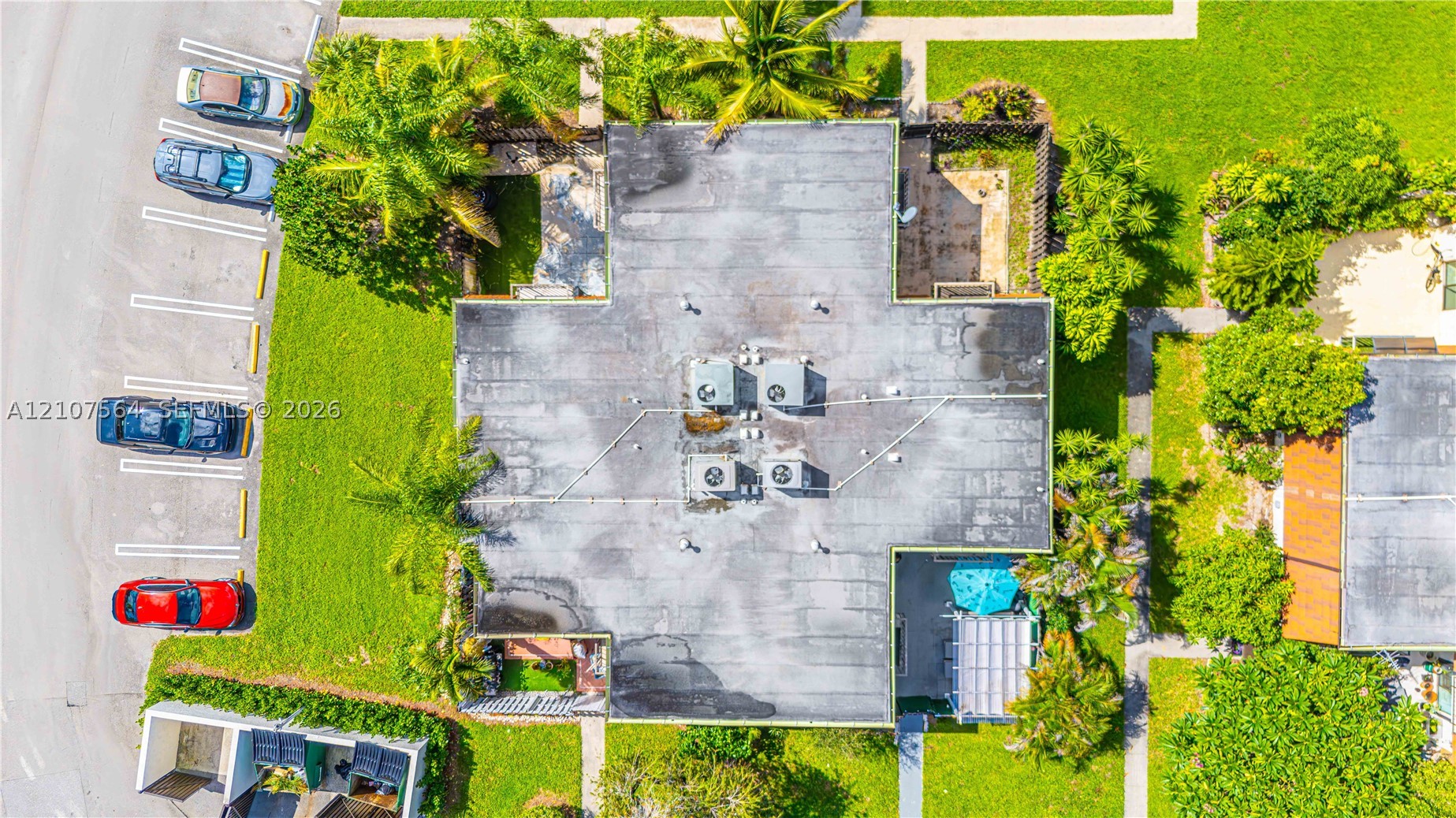 2185 White Pine Cir #B, Green Acres FL 33415
