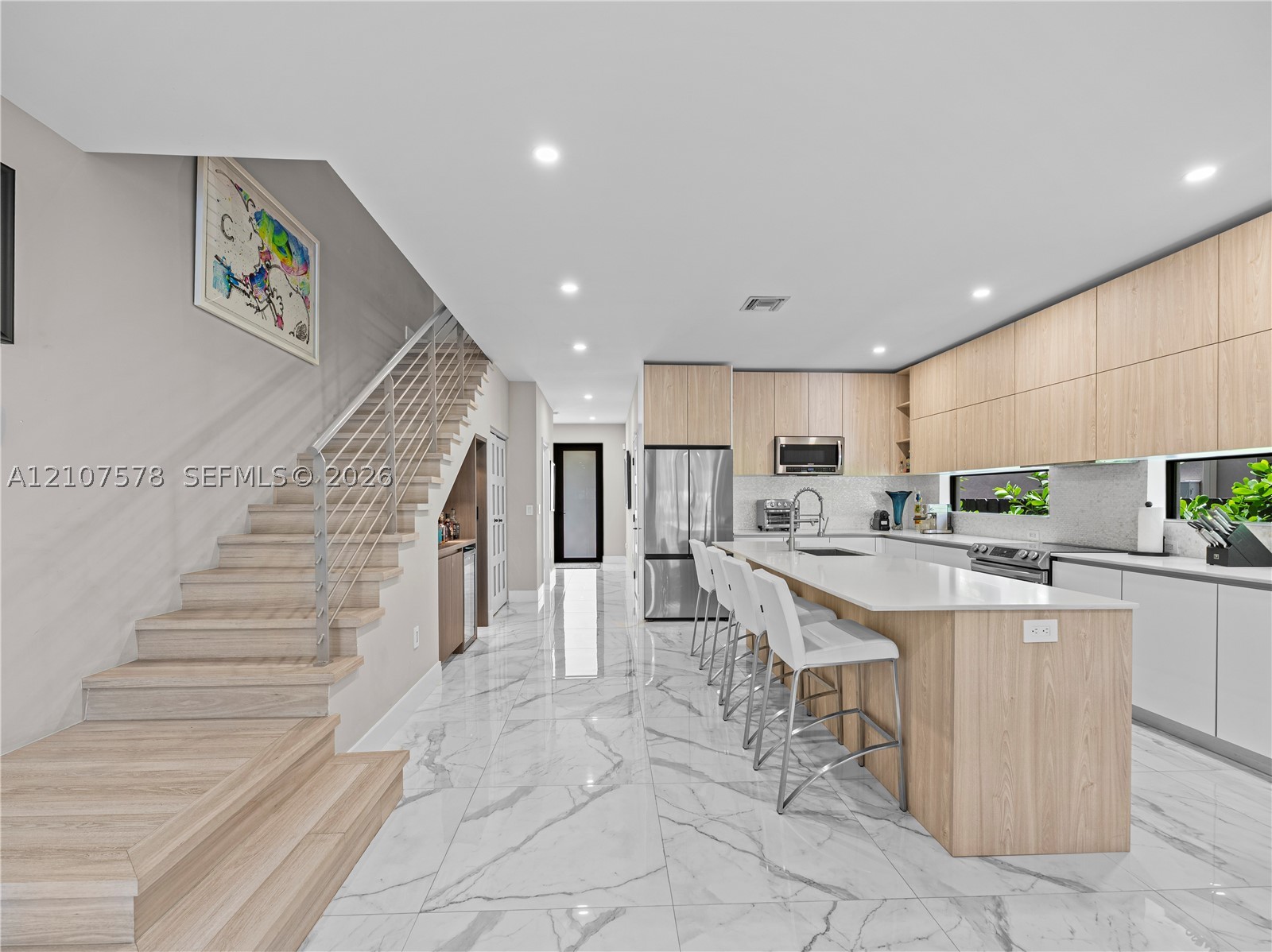 307 SW 10th St, Fort Lauderdale FL 33315