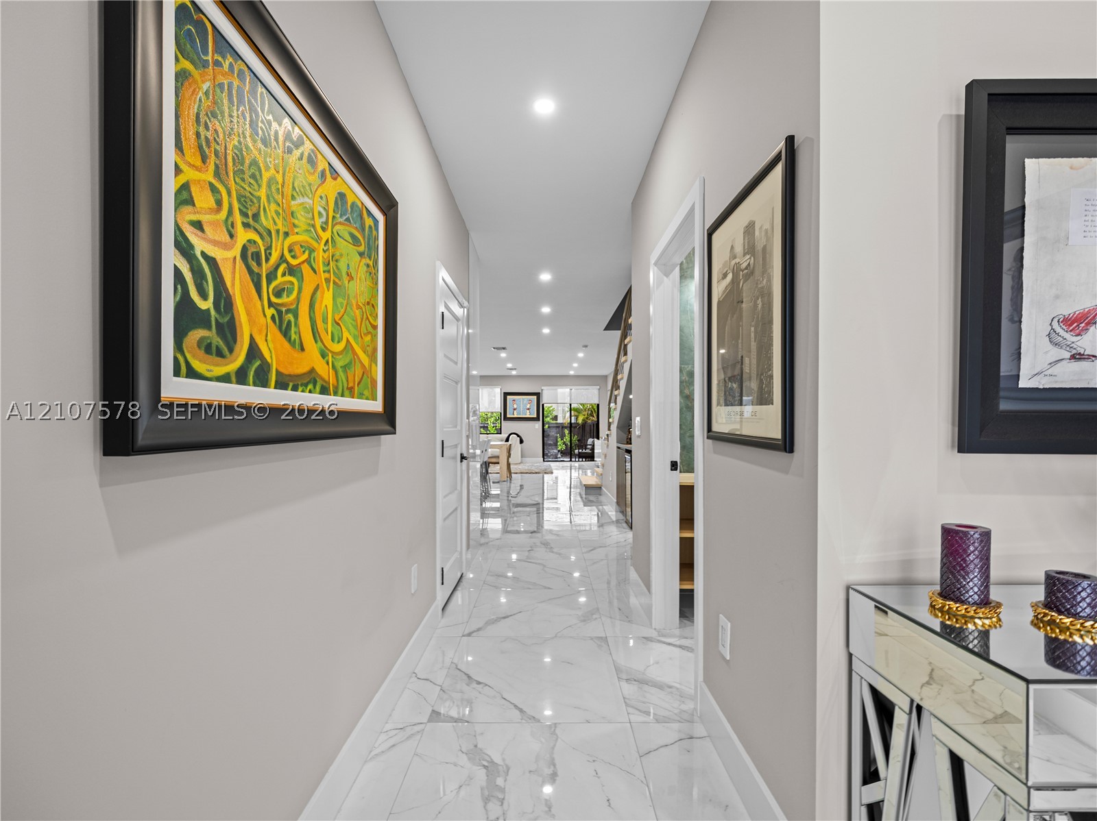 307 SW 10th St, Fort Lauderdale FL 33315