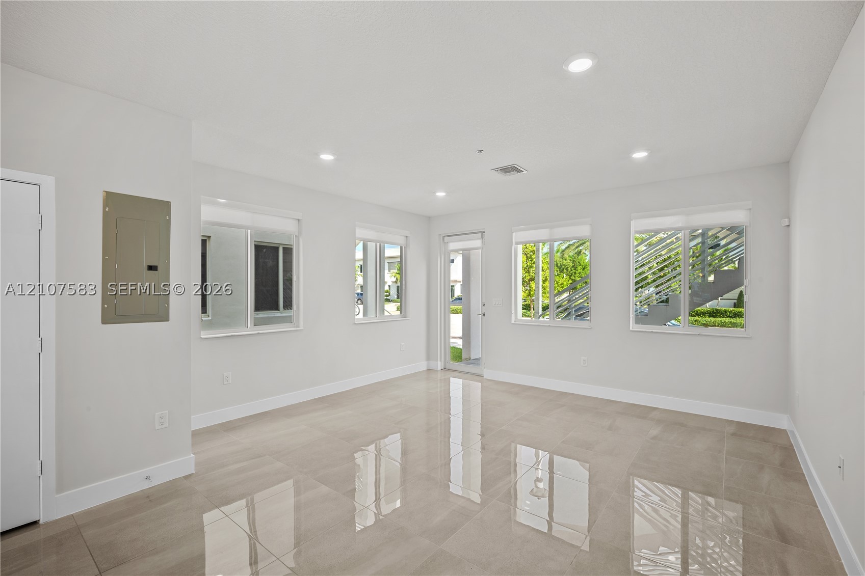 10270 NW 66th St #110, Doral FL 33178