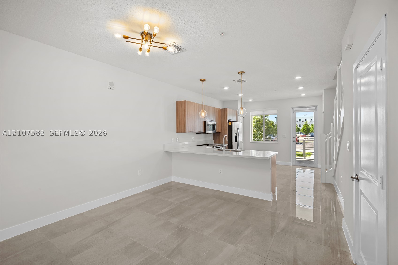 10270 NW 66th St #110, Doral FL 33178