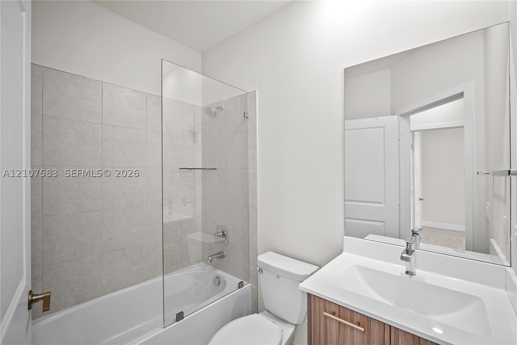 10270 NW 66th St #110, Doral FL 33178