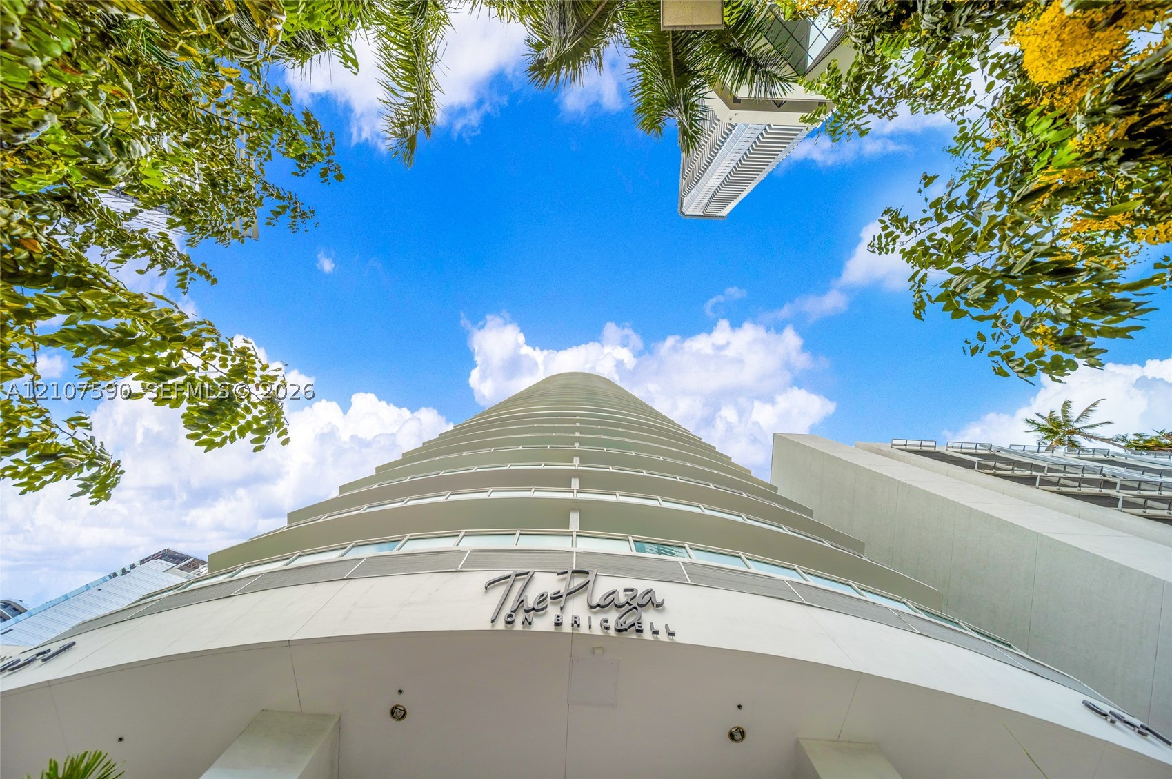 950 Brickell Bay Dr #2509, Miami FL 33131