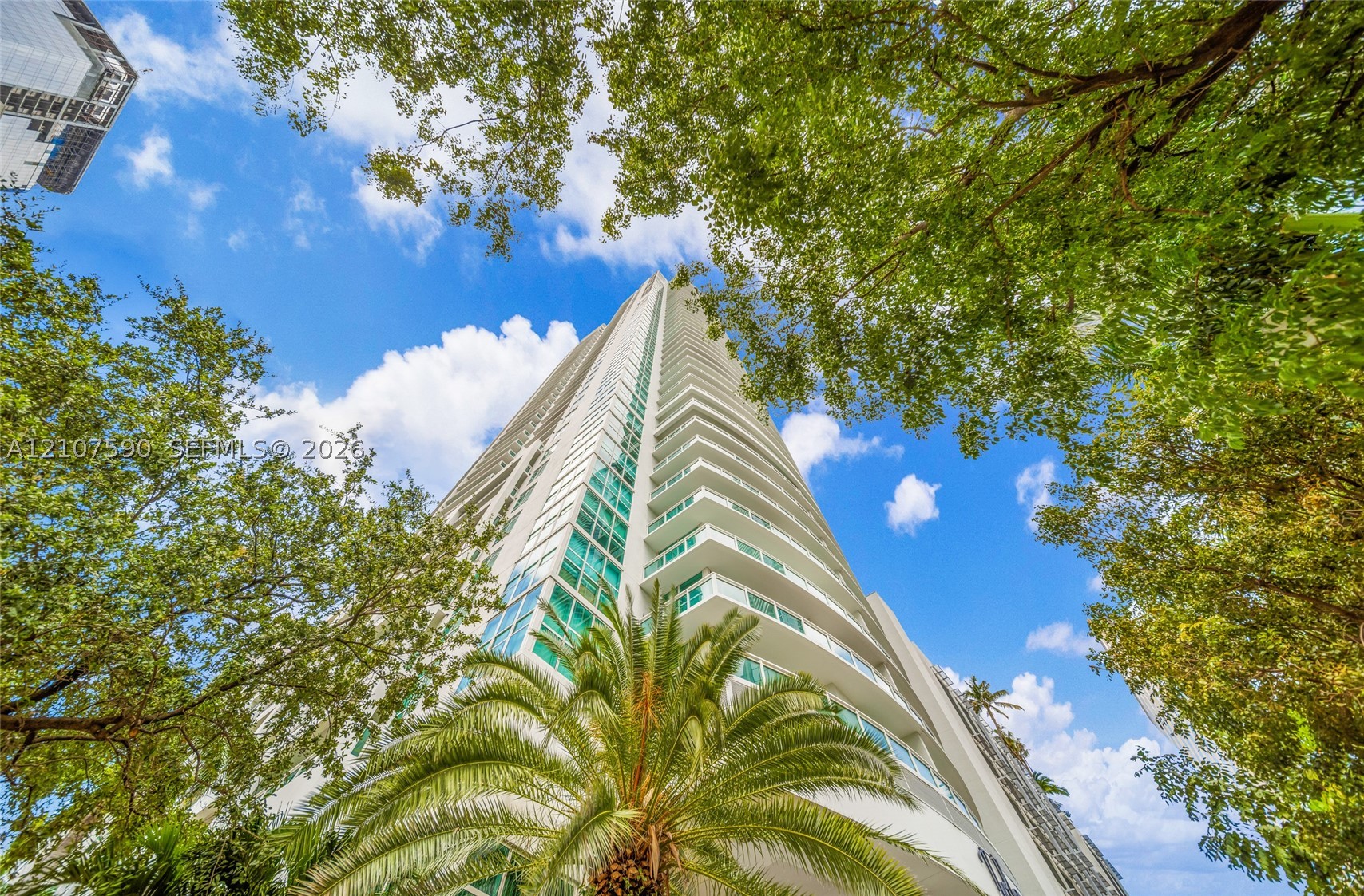 950 Brickell Bay Dr #2509, Miami FL 33131