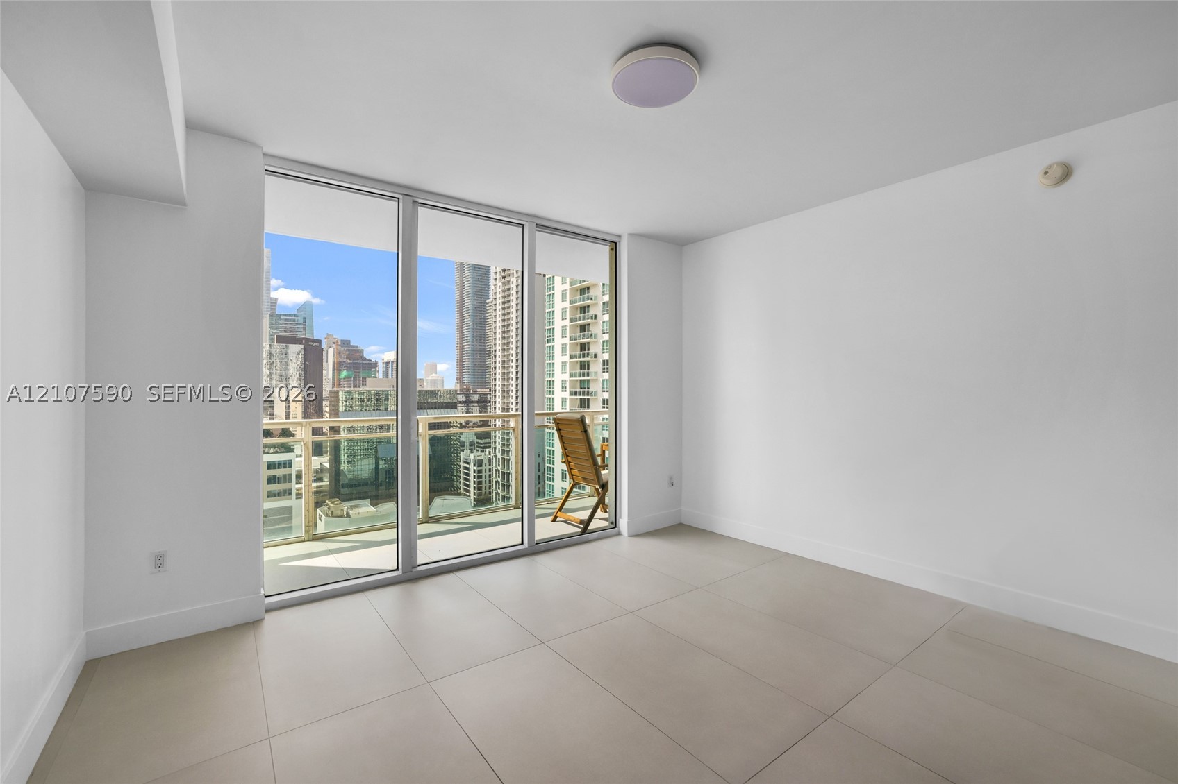 950 Brickell Bay Dr #2509, Miami FL 33131