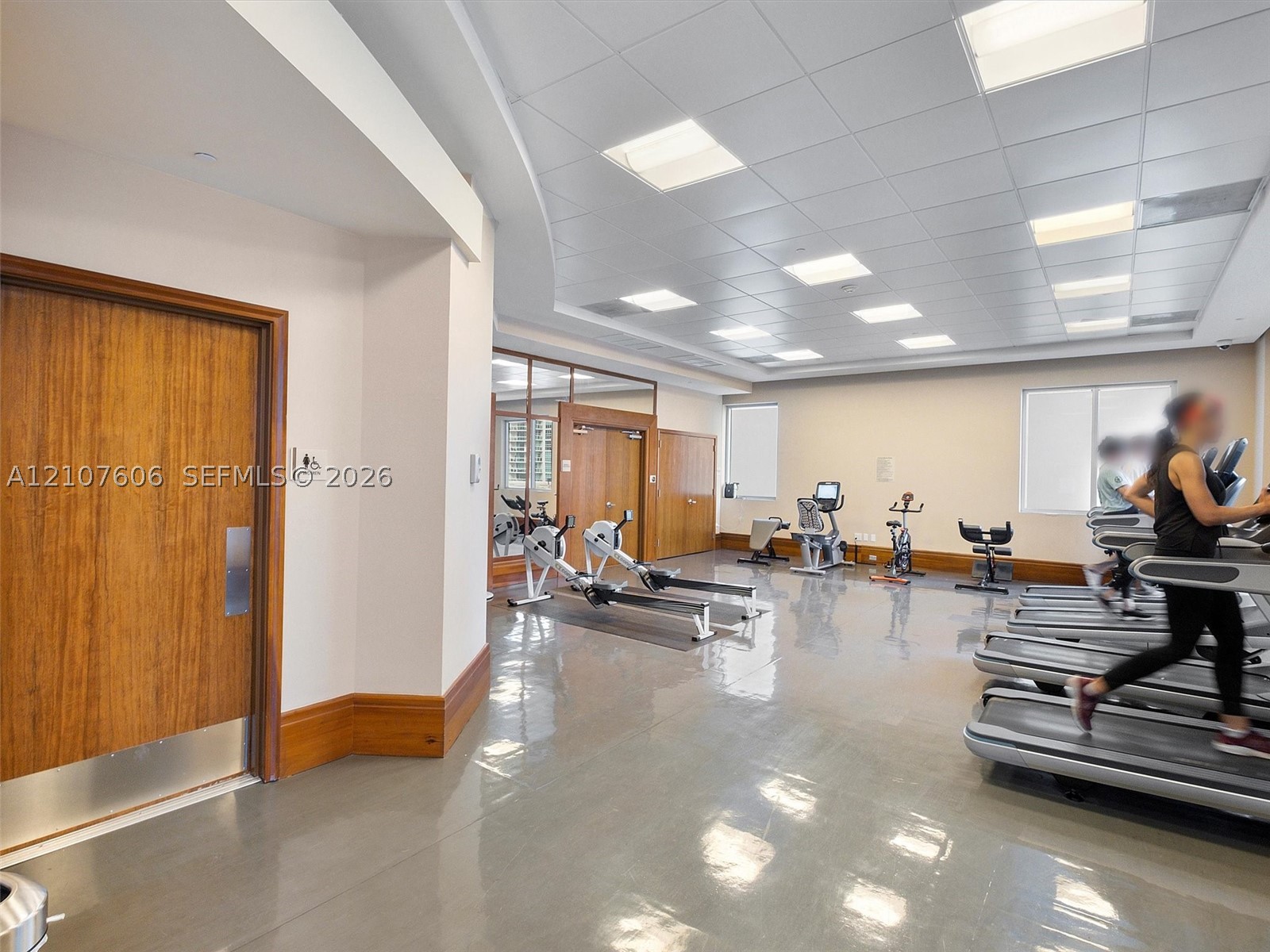 1060 Brickell Ave #2413, Miami FL 33131