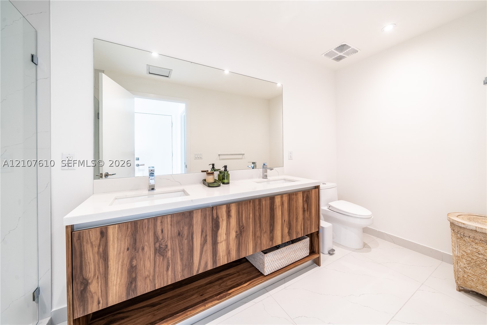 9901 W Bay Harbor Dr #705, Bay Harbor Islands FL 33154