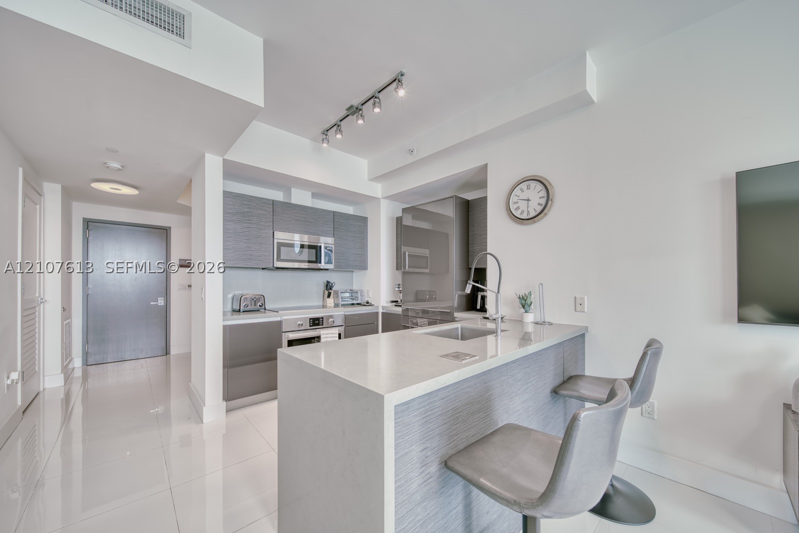 1080 Brickell Ave #3802, Miami FL 33131