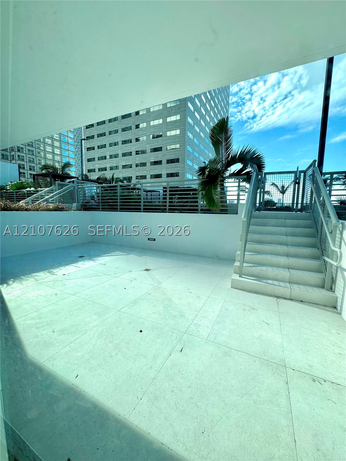325 S Biscayne Blvd #1116, Miami FL 33131