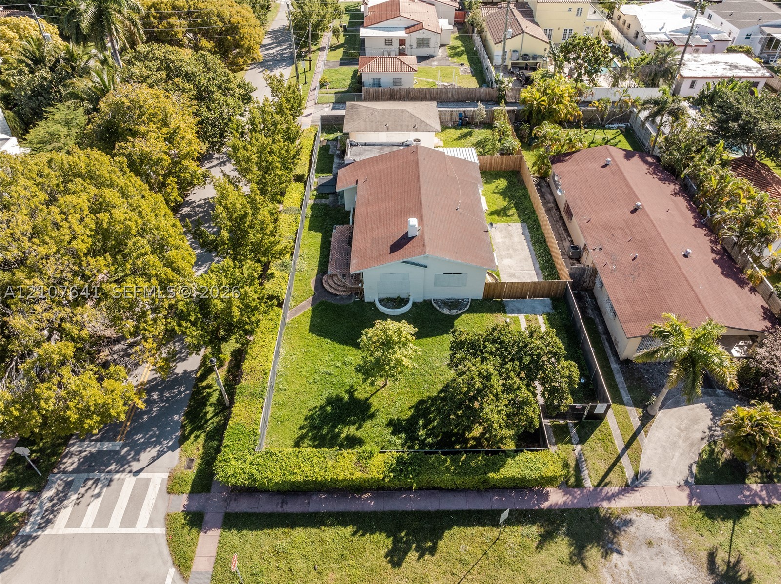 1255 Lenox Ave, Miami Beach FL 33139
