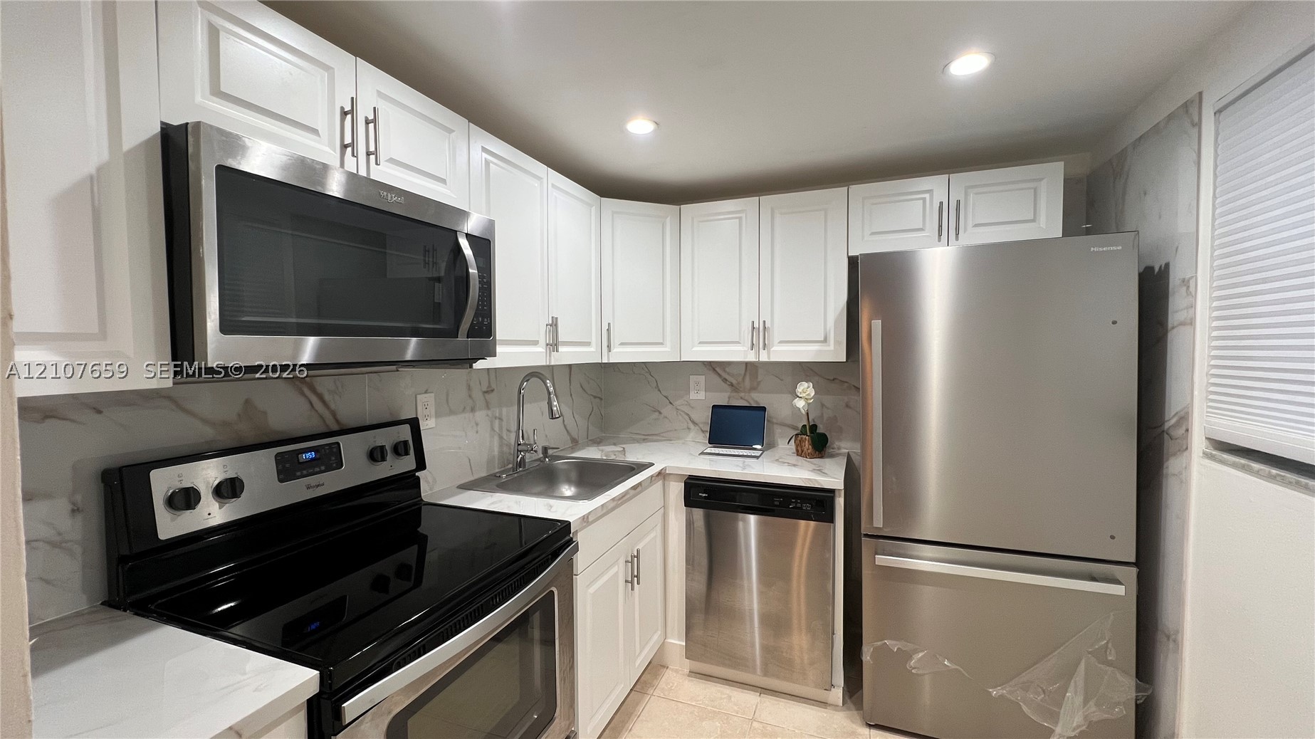 2333 BRIKELL AVE #2110, Miami FL 33129