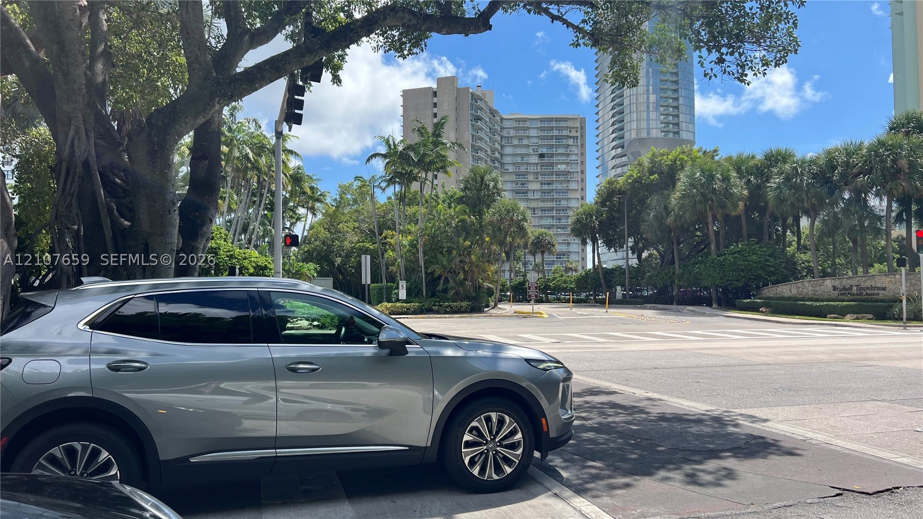 2333 BRIKELL AVE #2110, Miami FL 33129