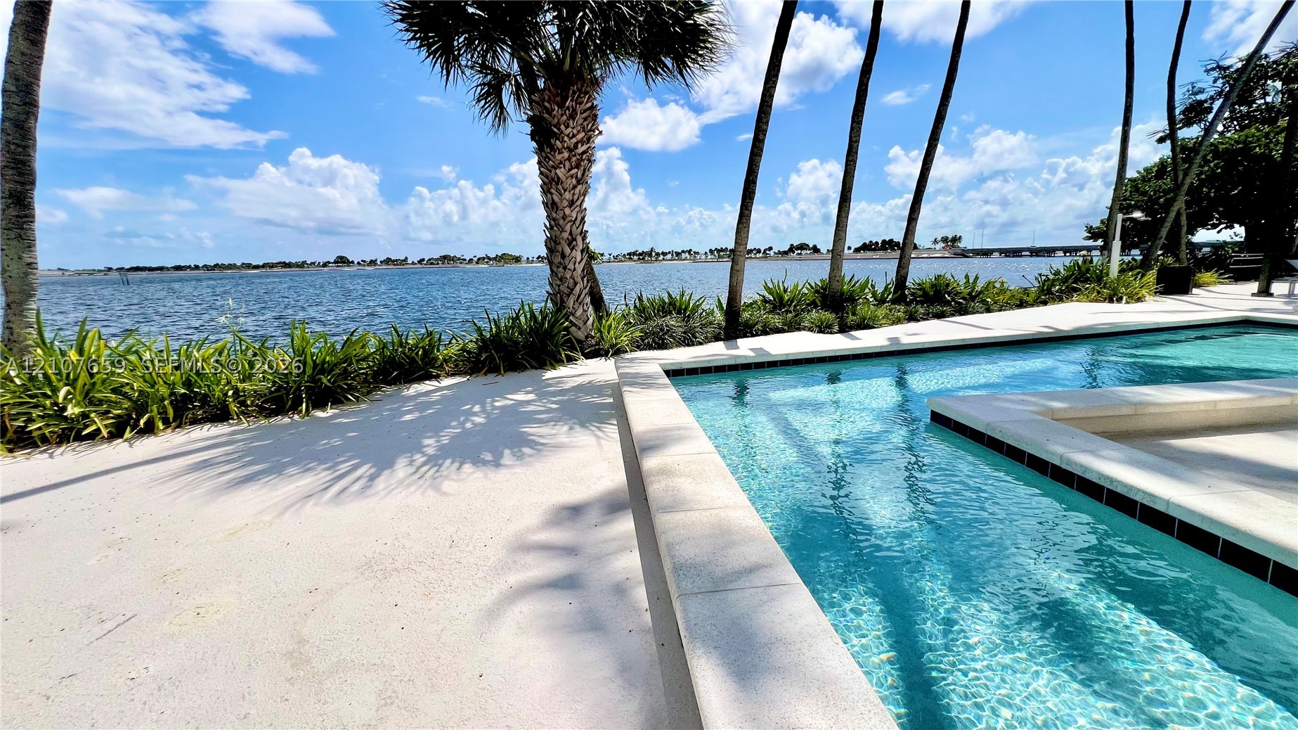 2333 BRIKELL AVE #2110, Miami FL 33129
