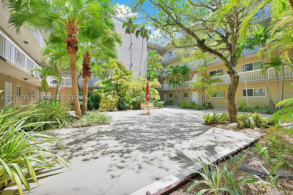 7740 Camino Real #G-407, Miami FL 33143