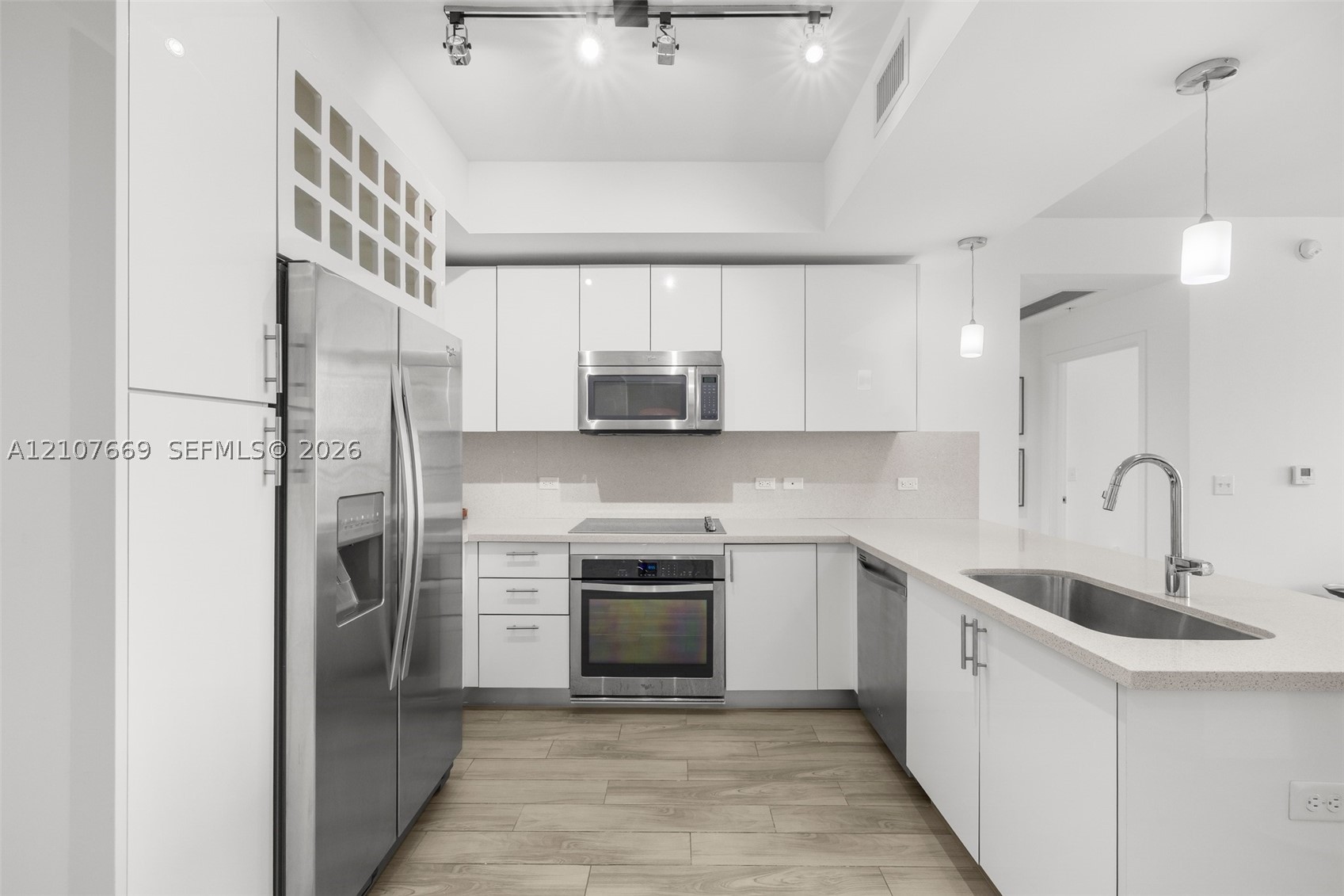 999 SW 1st Ave #2611, Miami FL 33130