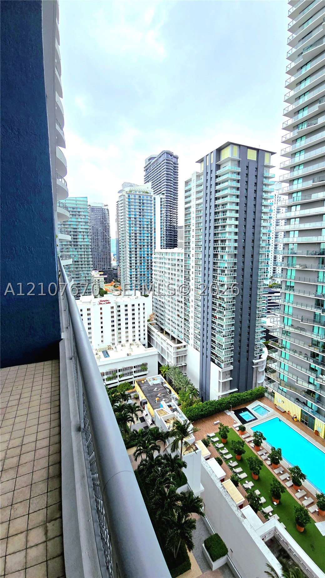 60 SW 13th St #2210, Miami FL 33130