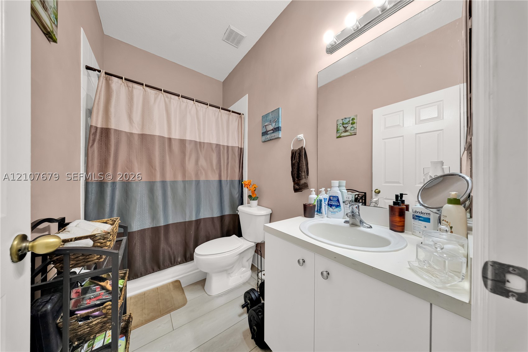 22066 SW 93rd Pl, Cutler Bay FL 33190