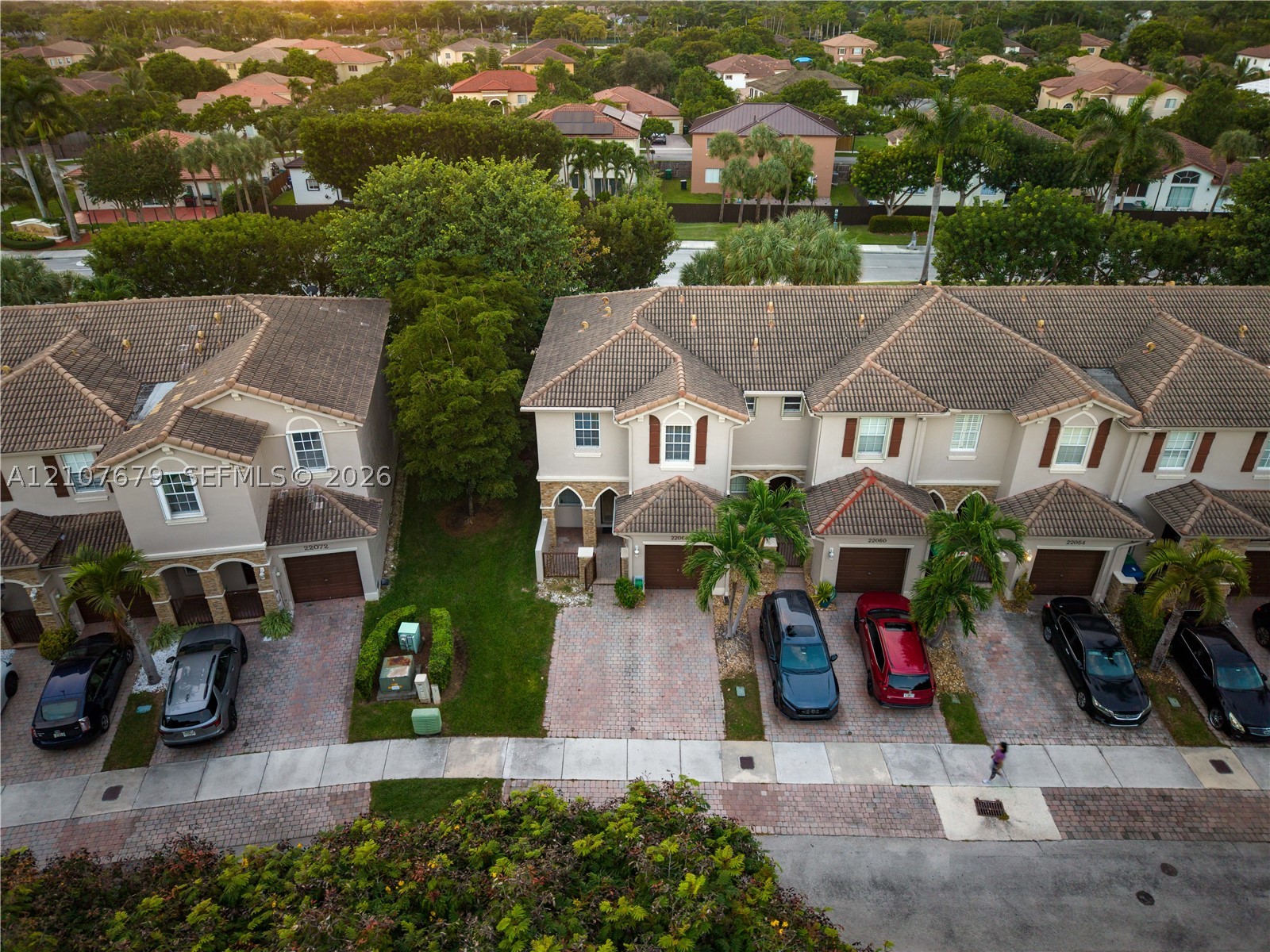 22066 SW 93rd Pl, Cutler Bay FL 33190