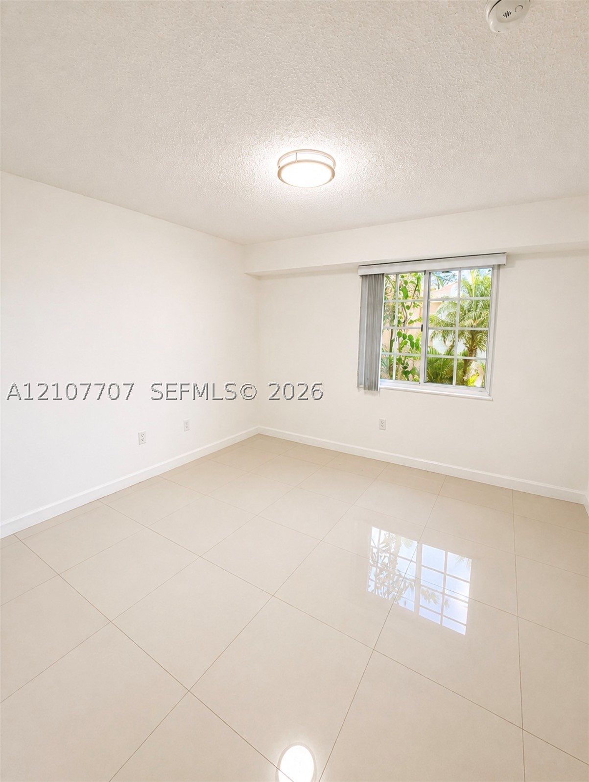 2941 NE 185th St #1311, Aventura FL 33180