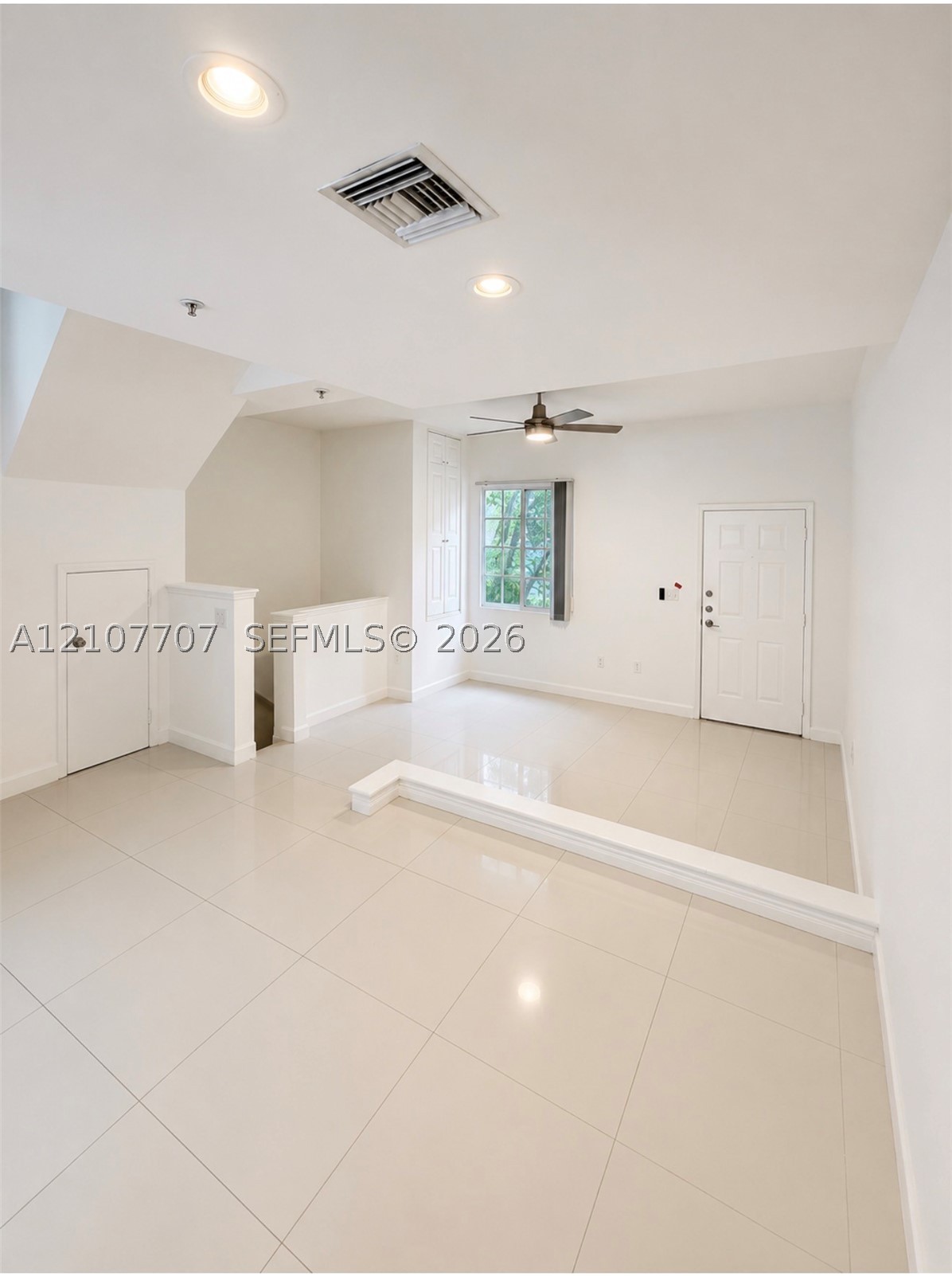 2941 NE 185th St #1311, Aventura FL 33180