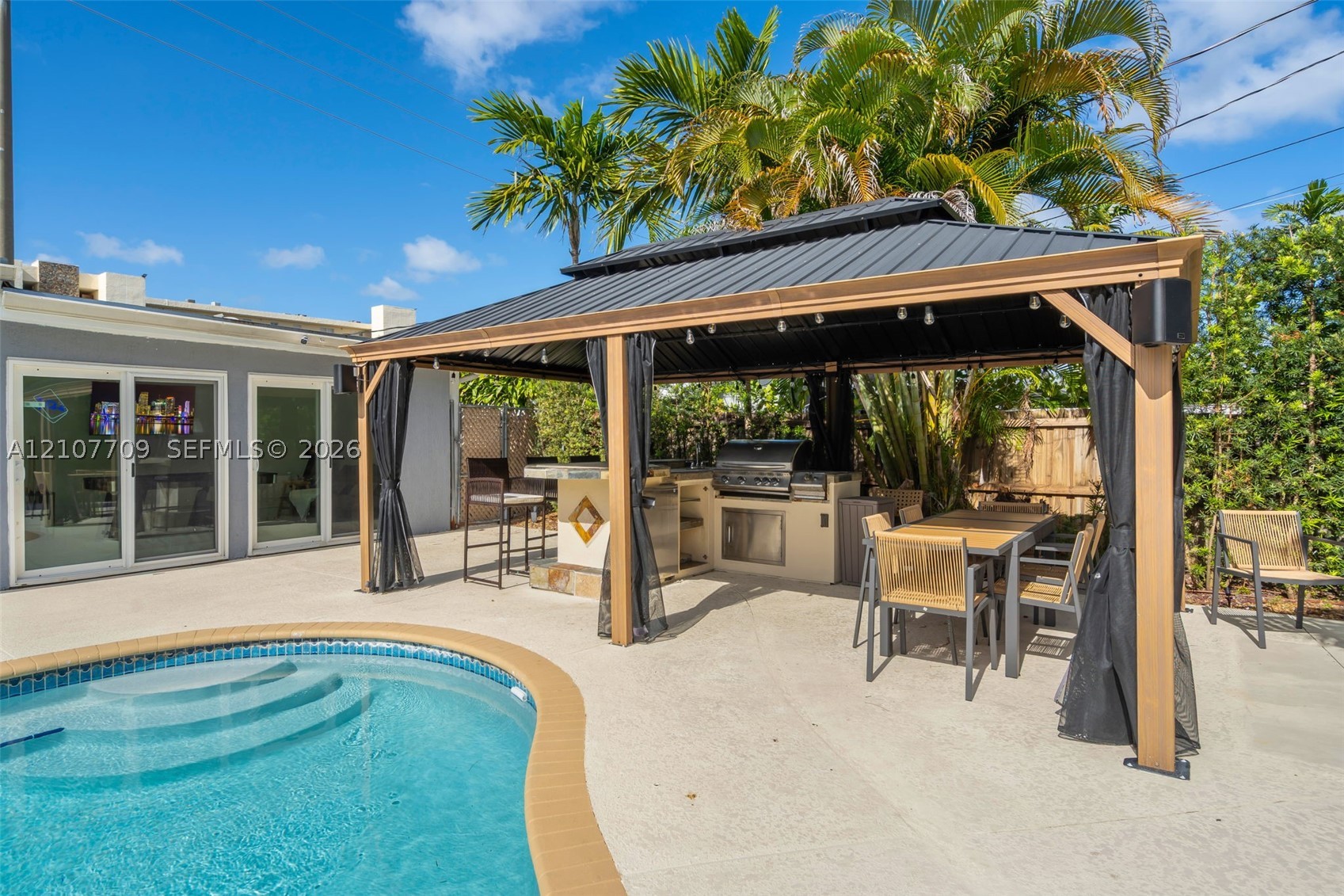 314 SE 3rd St #314, Dania Beach FL 33004