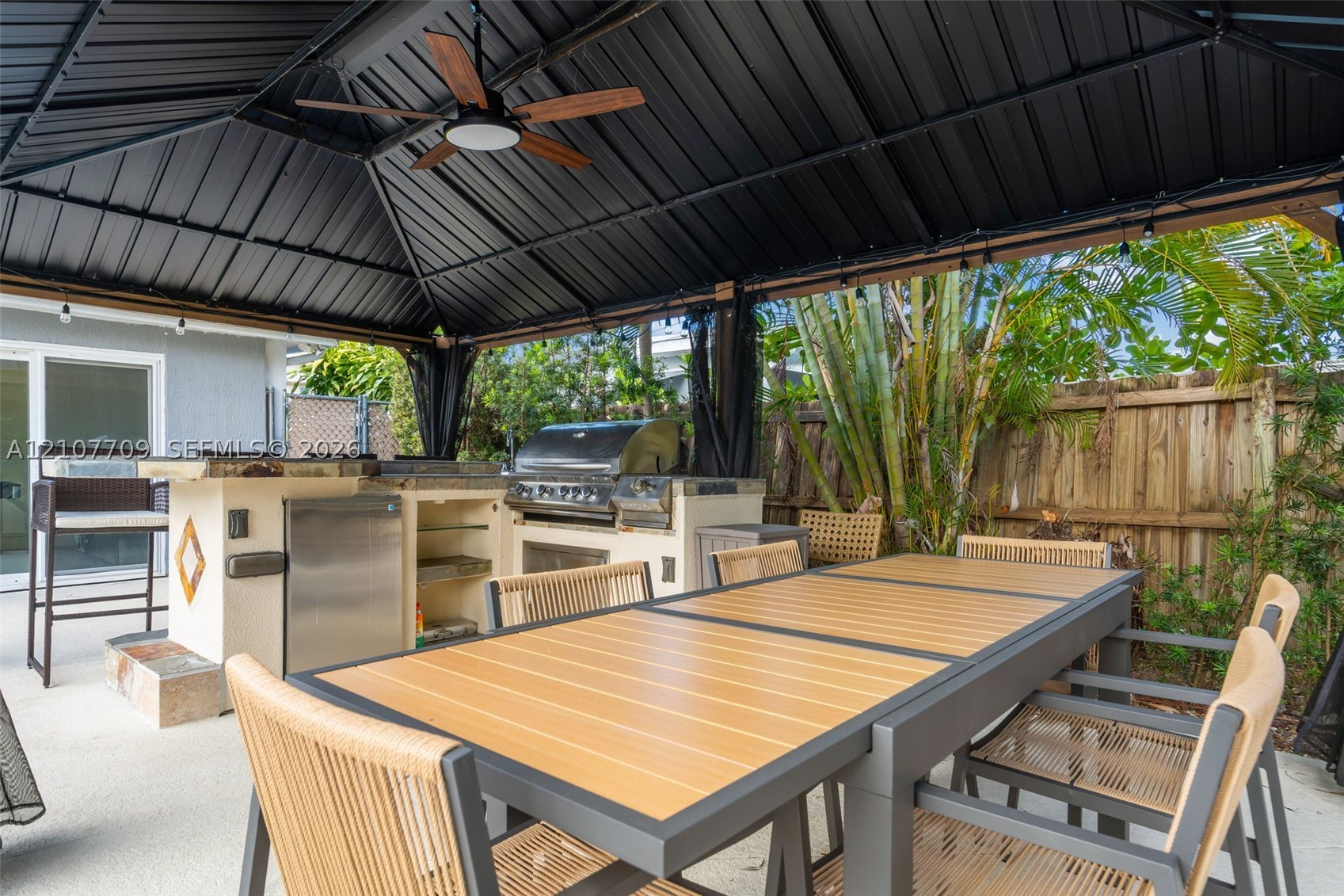 314 SE 3rd St #314, Dania Beach FL 33004