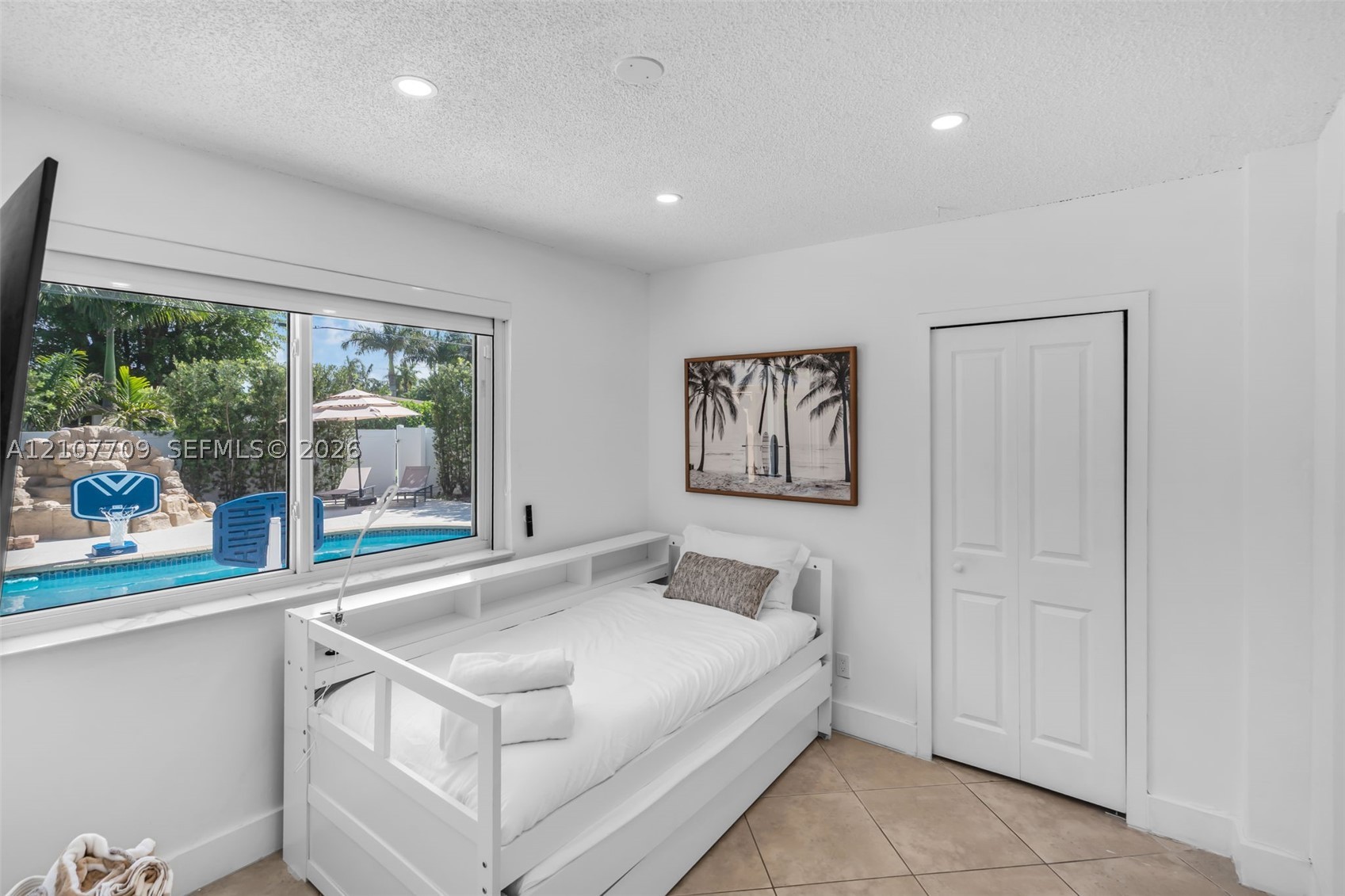 314 SE 3rd St #314, Dania Beach FL 33004