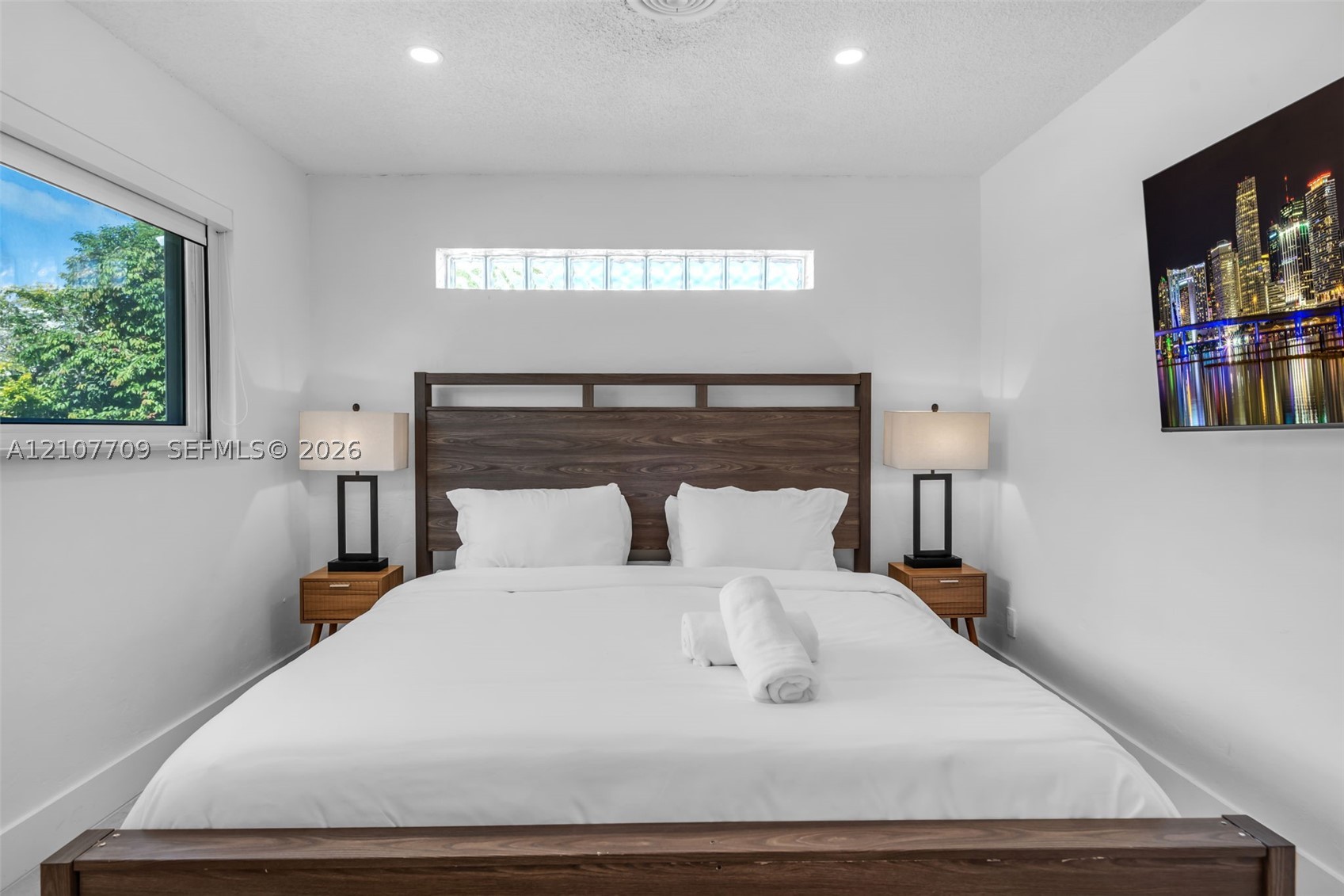 314 SE 3rd St #314, Dania Beach FL 33004