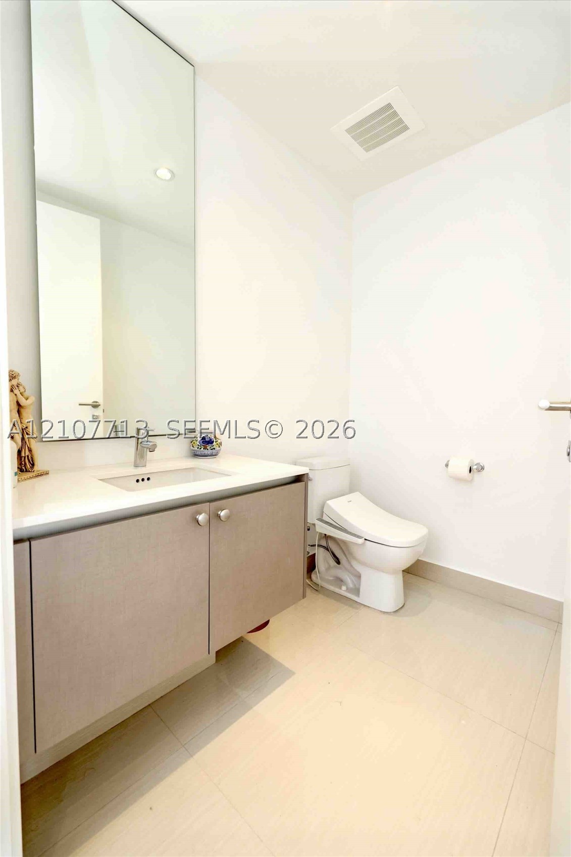 3250 NE 188th St #502, Aventura FL 33180