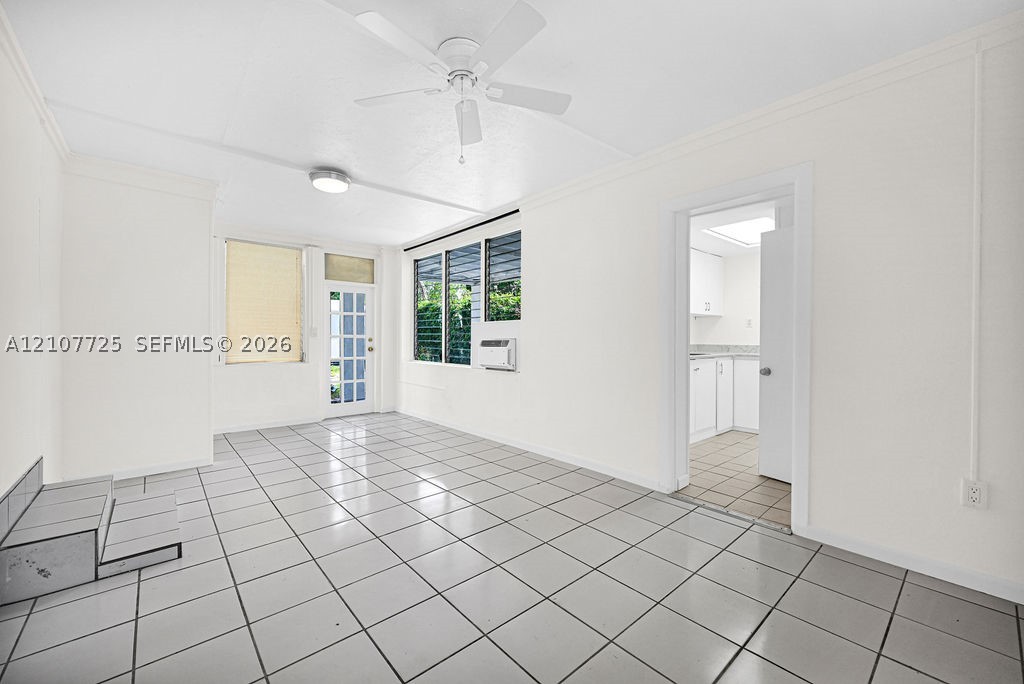5960 SW 47th St #1, Miami FL 33155