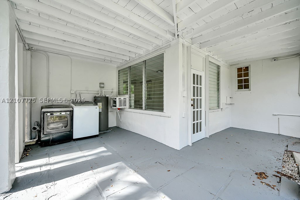 5960 SW 47th St #1, Miami FL 33155
