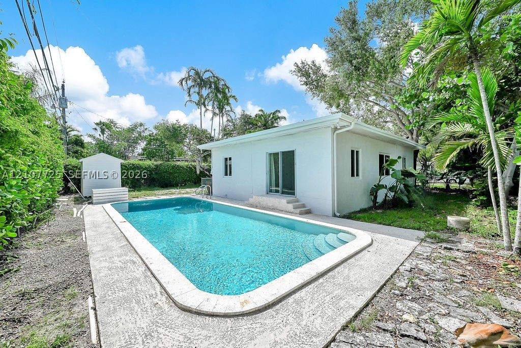 5960 SW 47th St #1, Miami FL 33155