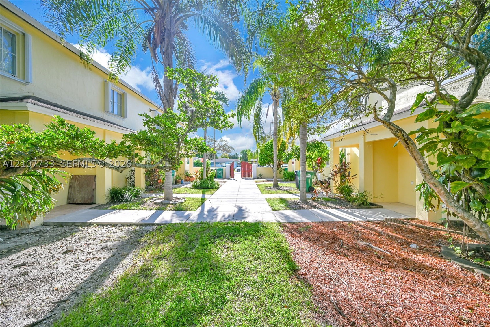 19606 SW 103rd Ct #4, Cutler Bay FL 33157