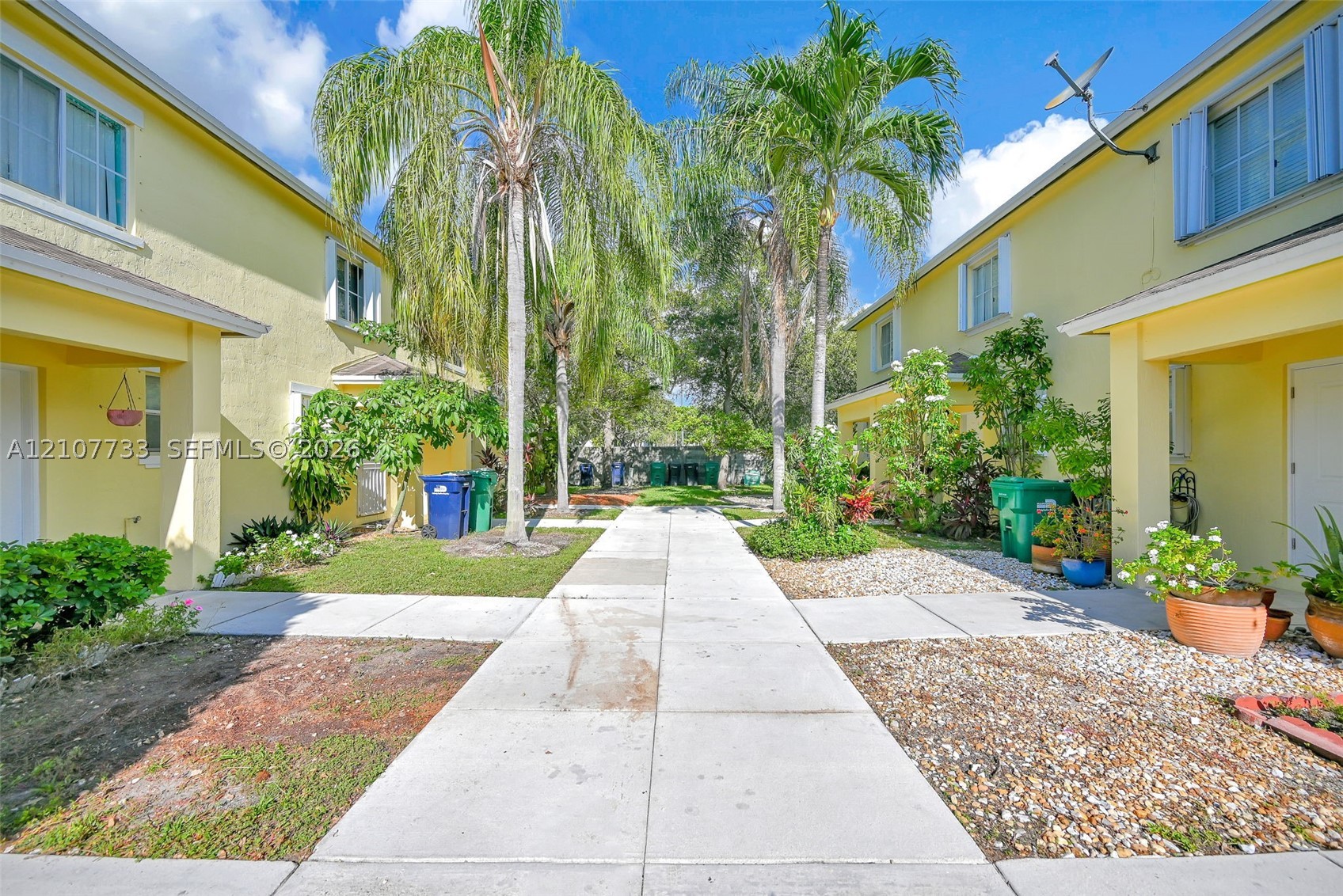 19606 SW 103rd Ct #4, Cutler Bay FL 33157