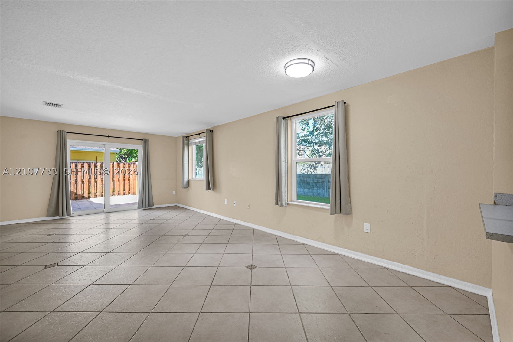 19606 SW 103rd Ct #4, Cutler Bay FL 33157