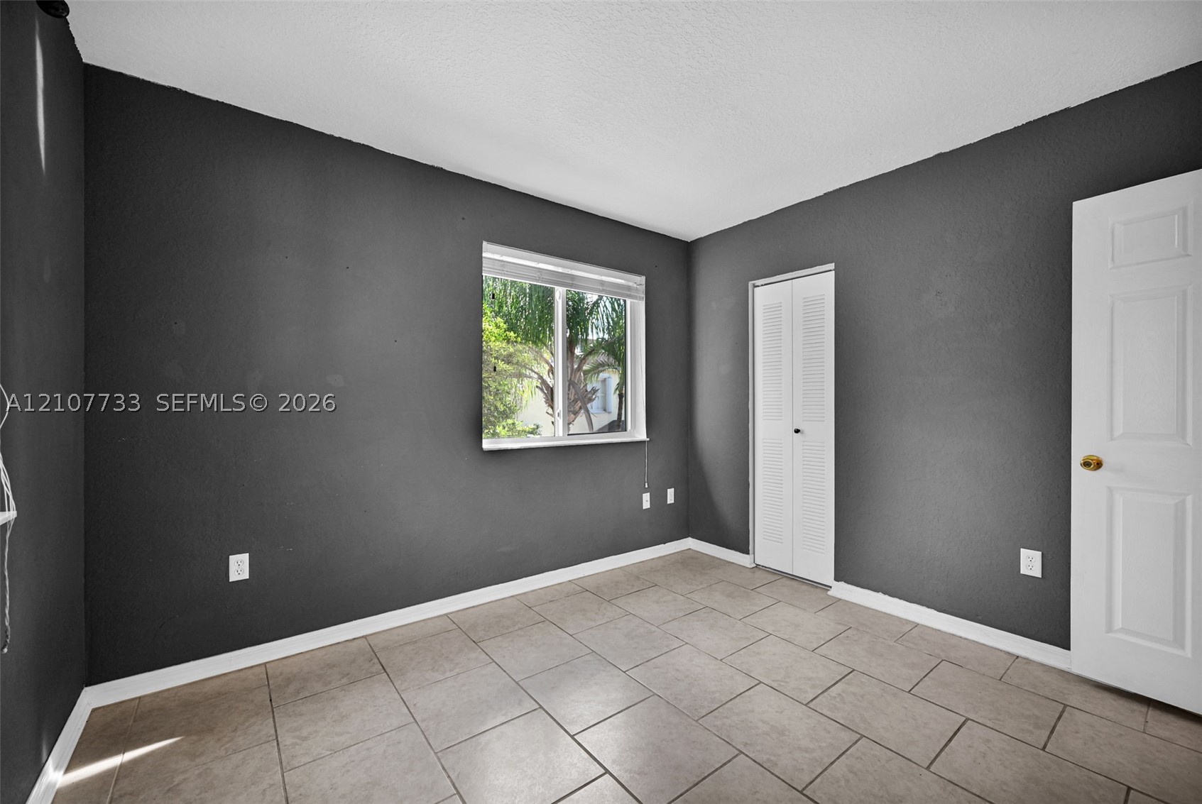 19606 SW 103rd Ct #4, Cutler Bay FL 33157