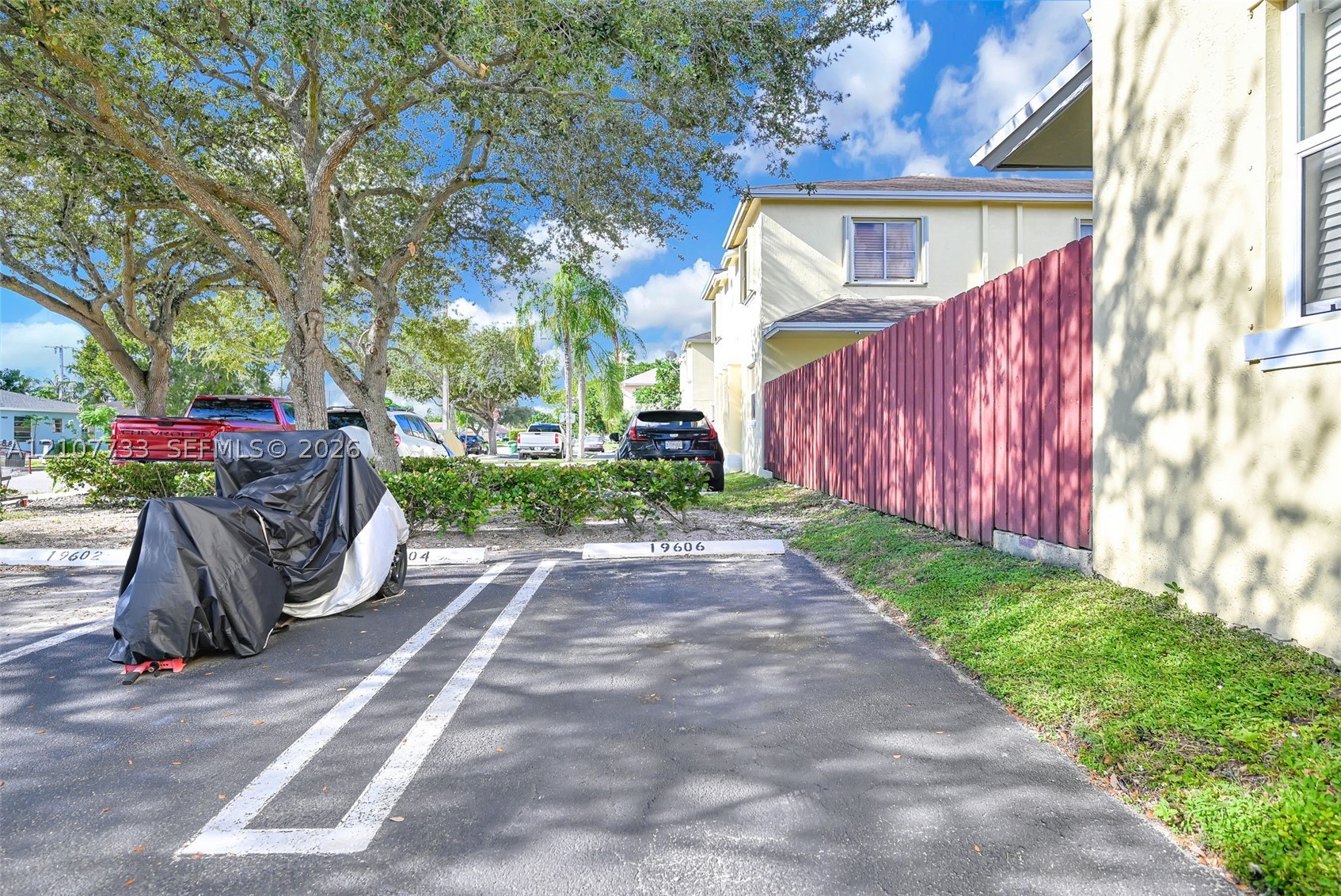 19606 SW 103rd Ct #4, Cutler Bay FL 33157