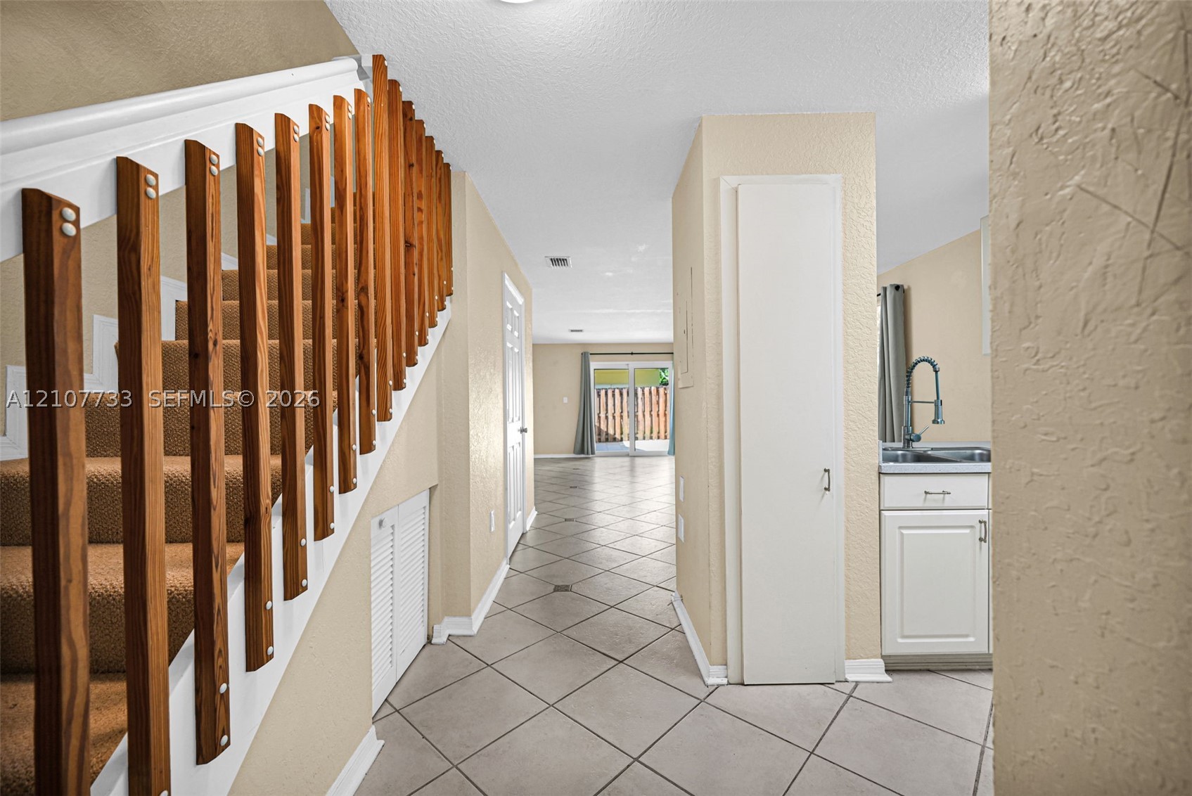 19606 SW 103rd Ct #4, Cutler Bay FL 33157