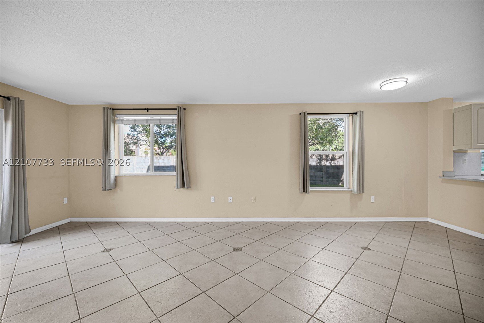 19606 SW 103rd Ct #4, Cutler Bay FL 33157